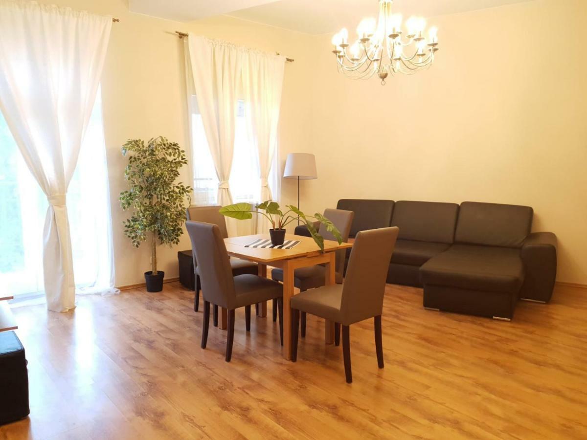 Main Market Square Apartments Krakow Exterior photo